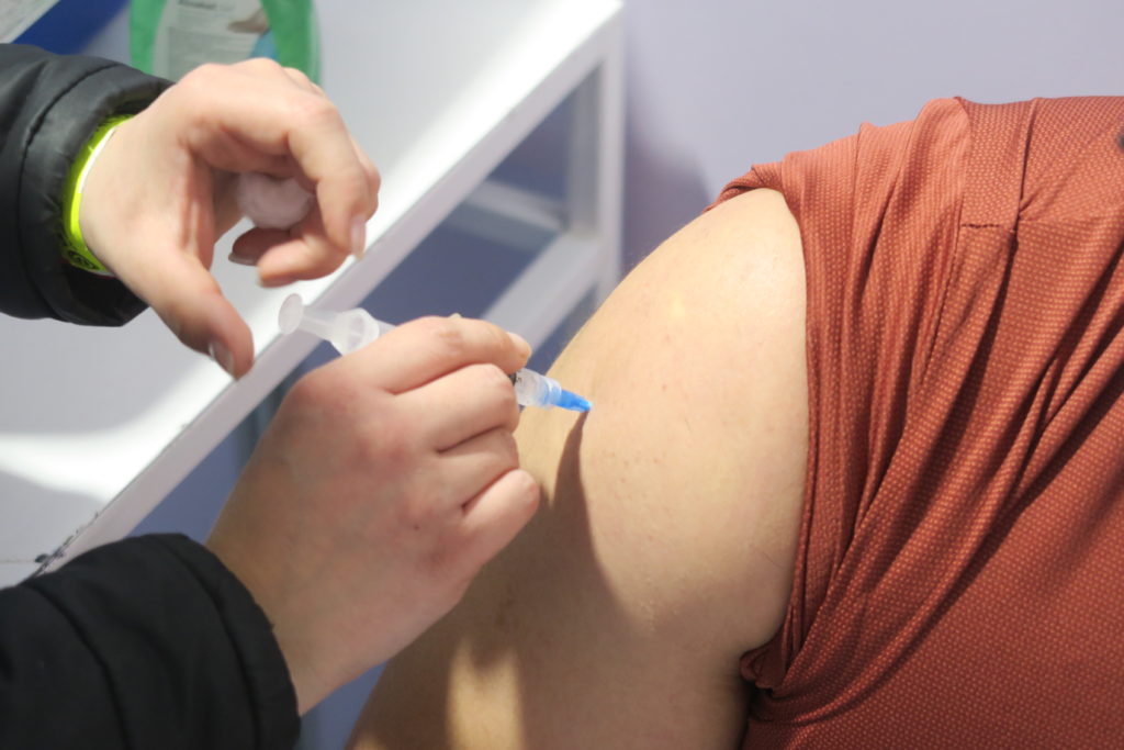 Vacunación covid-19 en La Florida