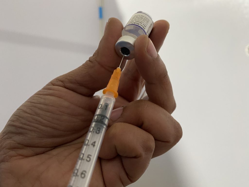 Relato fotográfico vacunación contra covid-19 en La Florida